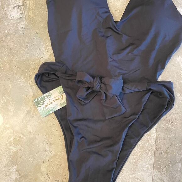 NWT Envya Swimwear One Peace Black Swimsuit Size Large - Picture 2 of 9